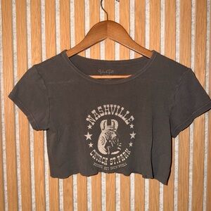 Brandy Melville Nashville Graphic Crop Top - Dark Gray
